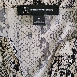 INC International Concepts Monochrome Snake Print Top